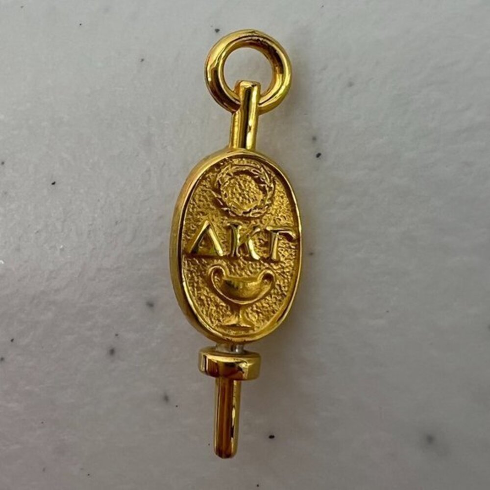 Vintage 10k Yellow Gold Delta Kappa Gamma Sorority Key Pin Fraternity Textured